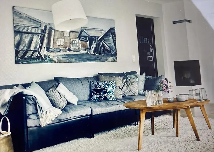 Beautiful House In Blankenese *